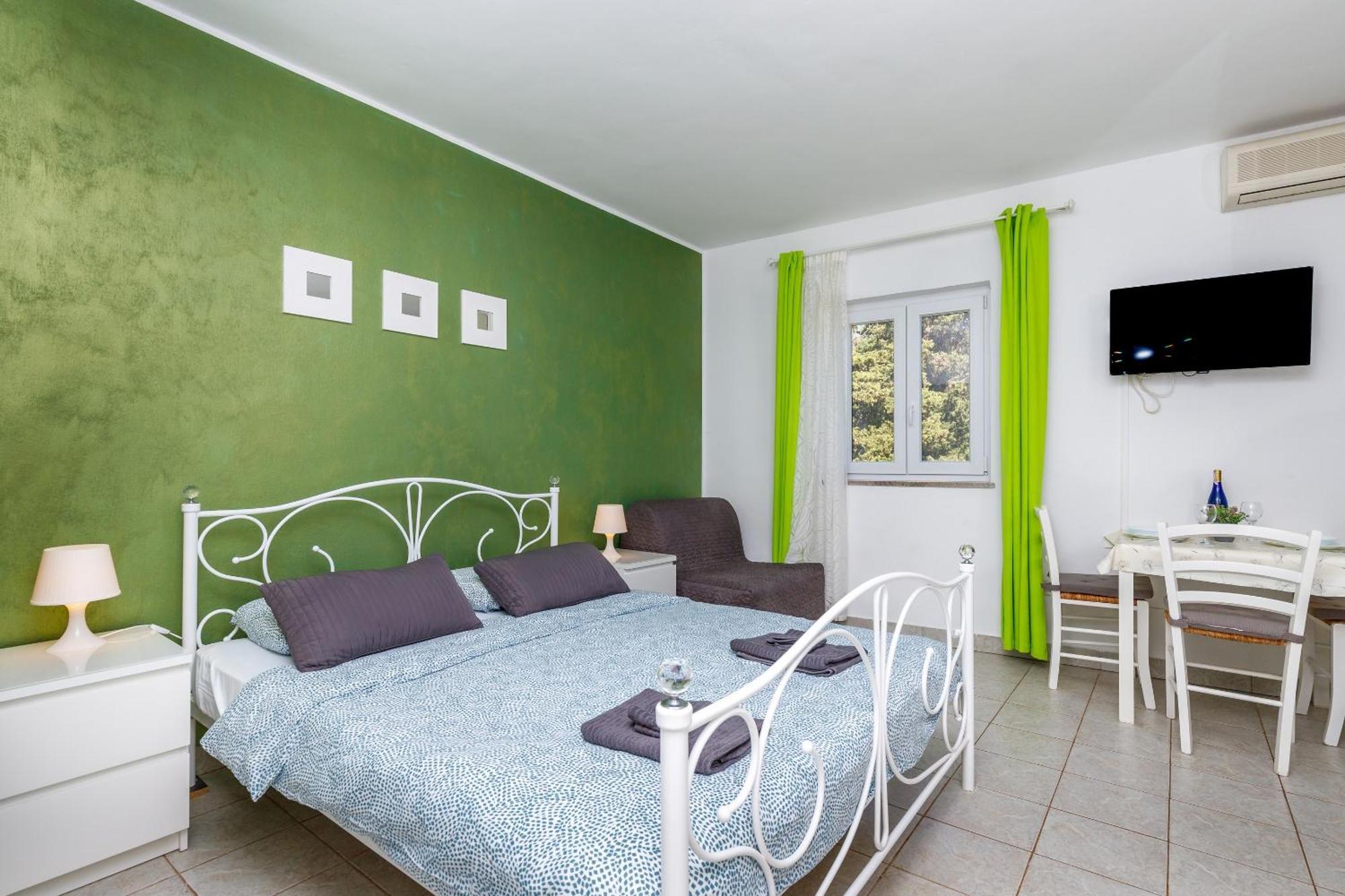 Cuvi Beach Apartments 罗维尼 客房 照片