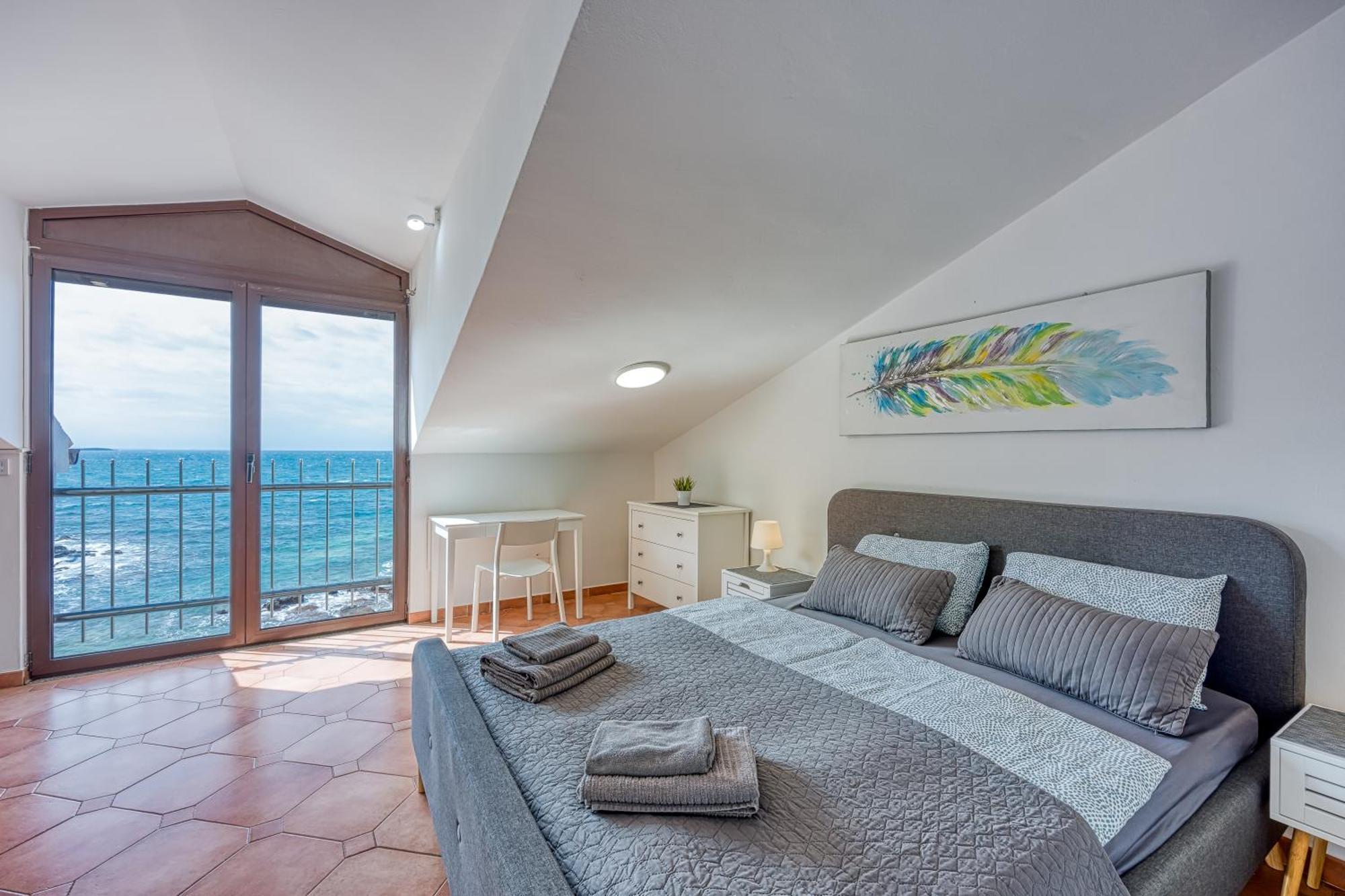 Cuvi Beach Apartments 罗维尼 外观 照片
